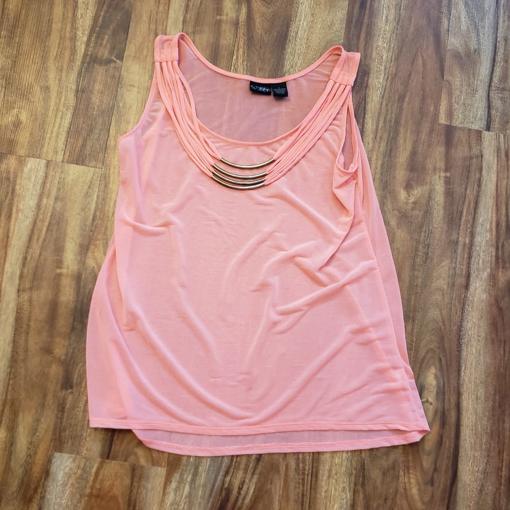 Daytrip Tank
